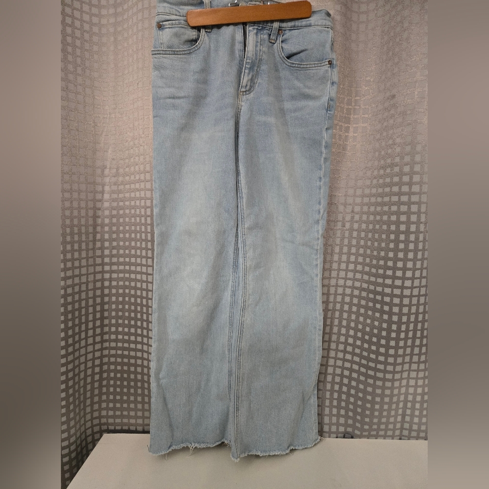 Alice + Olivia Light Blue Jeans